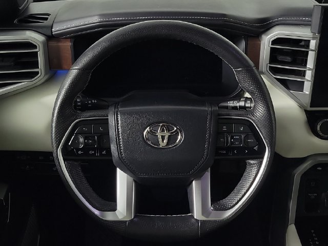 Used 2024 Toyota Sequoia Capstone AWD/4WD image 12