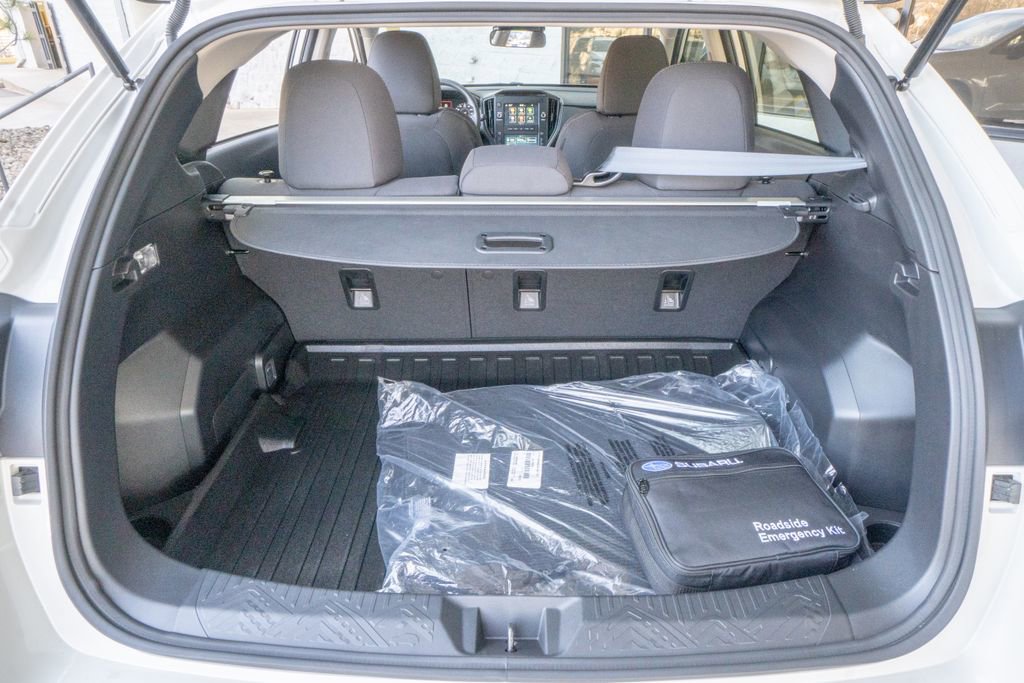 Certified 2025 Subaru Impreza 2.0i image 19