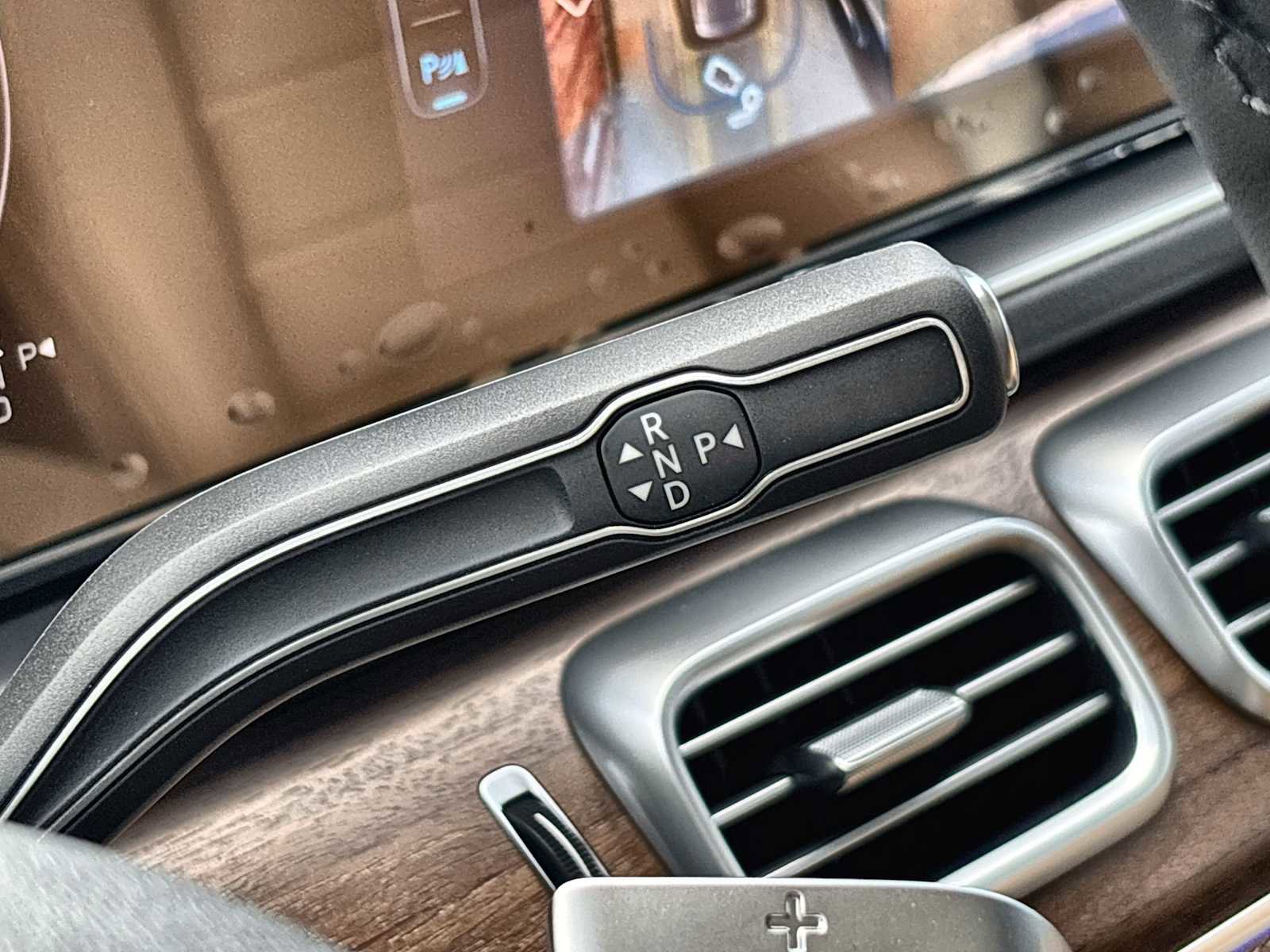 New 2026 Mercedes-Benz GLS 450 4MATIC image 23