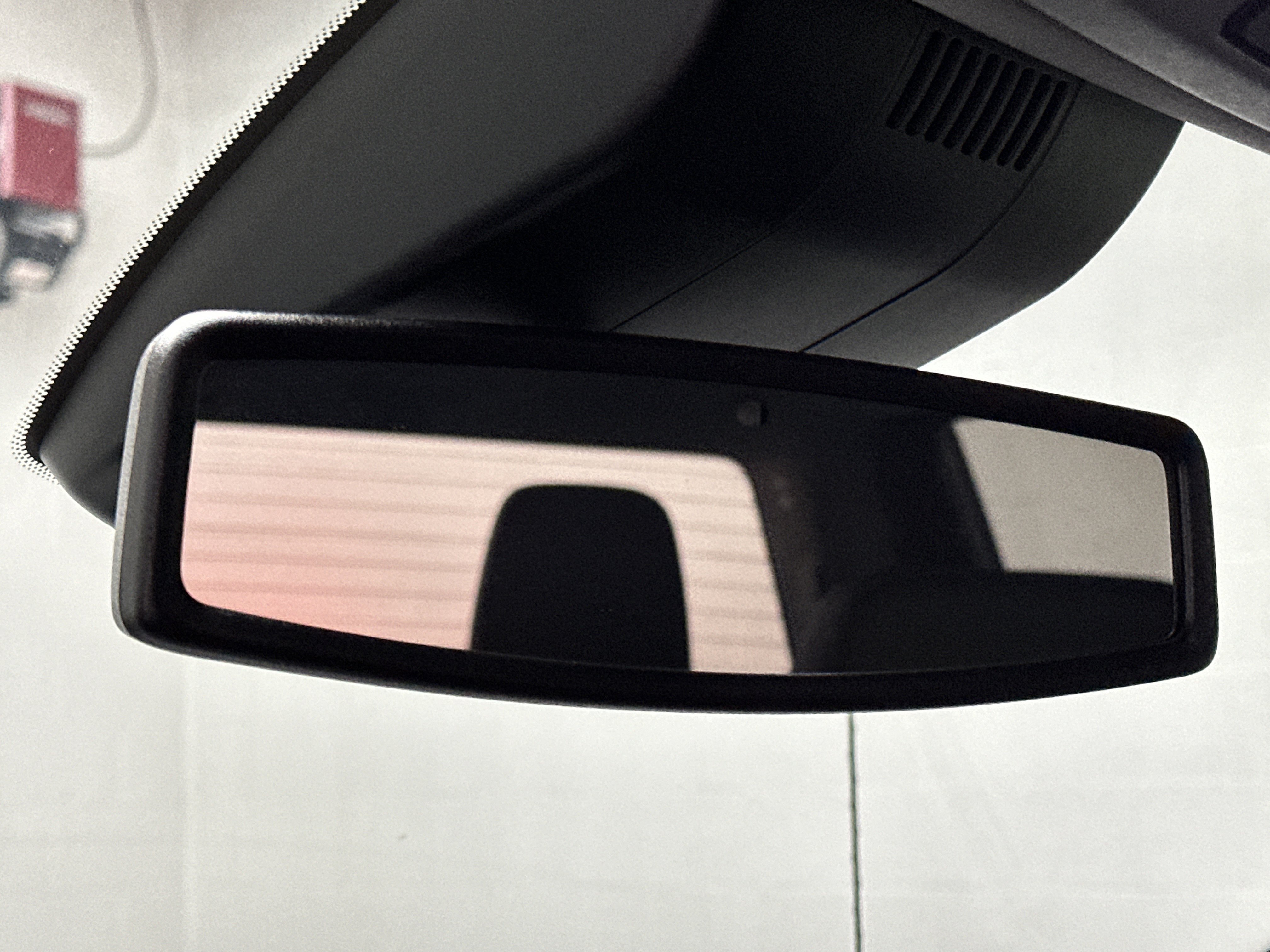 Used 2023 Chevrolet Silverado 1500 LTZ AWD/4WD image 37