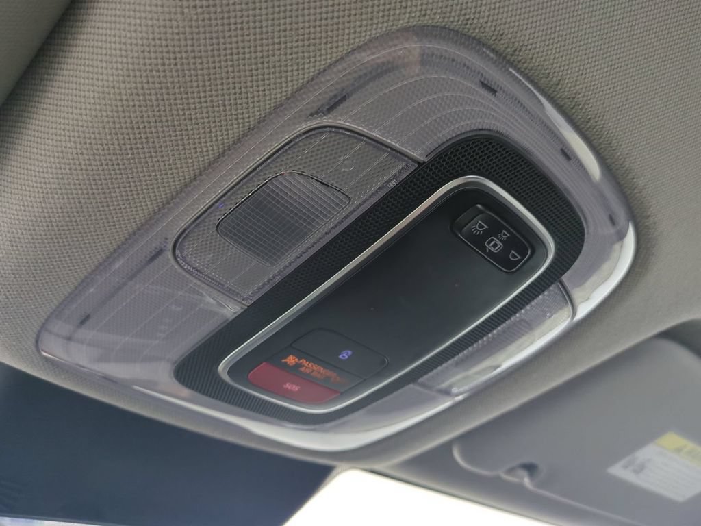Used 2023 Hyundai Elantra SEL FWD image 21