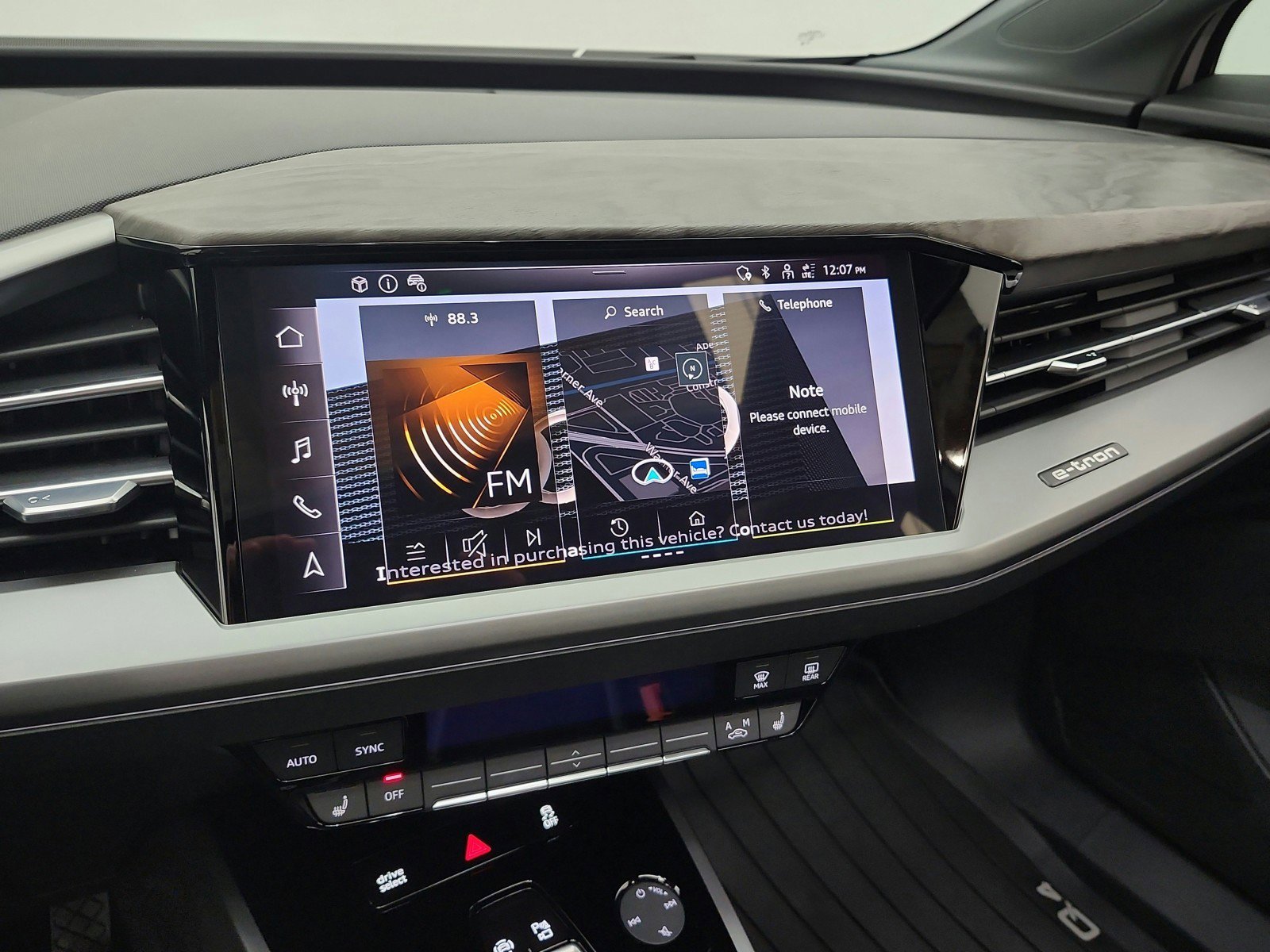 Used 2025 Audi Q4 e-tron Premium w/ Convenience Package image 14