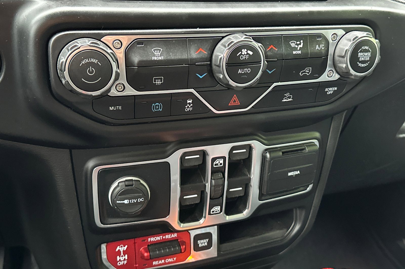 Used 2021 Jeep Wrangler Unlimited Rubicon 4xe image 21