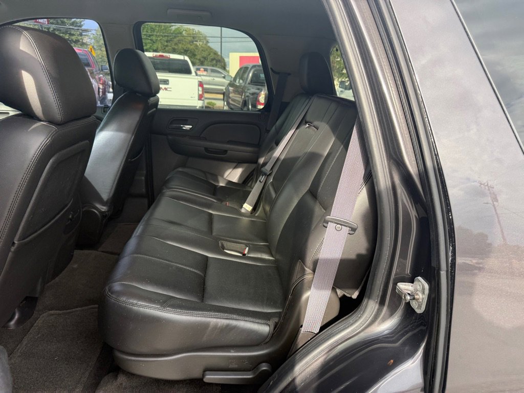 Used 2011 Chevrolet Tahoe LT w/ Luxury Package image 13
