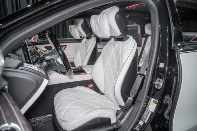New 2026 Mercedes-Benz Maybach S 580 4MATIC image 11