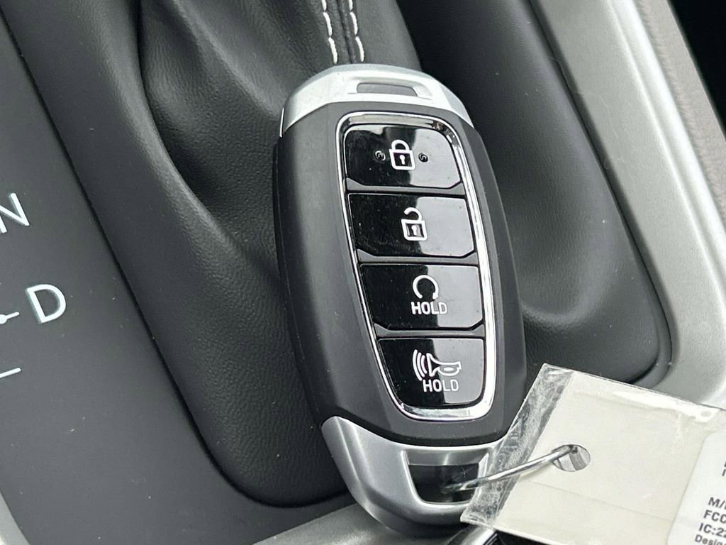 New 2026 Hyundai Venue SEL FWD image 33