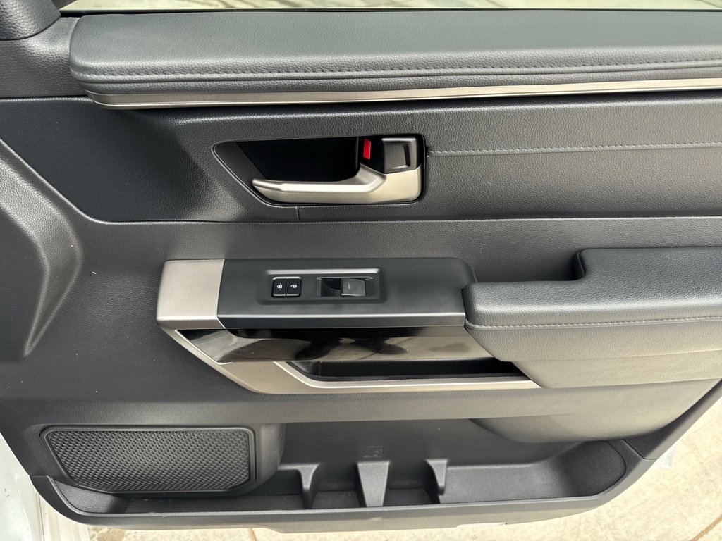 Used 2024 Toyota Tundra Limited image 19