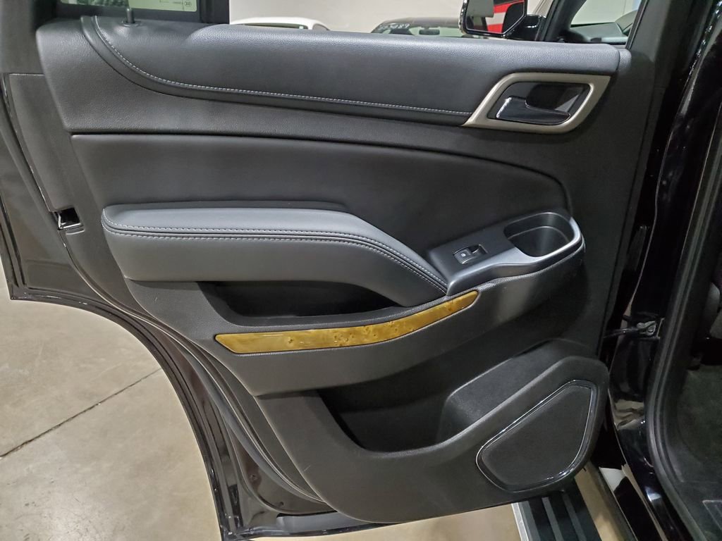 Used 2017 GMC Yukon Denali w/ Open Road Package image 32