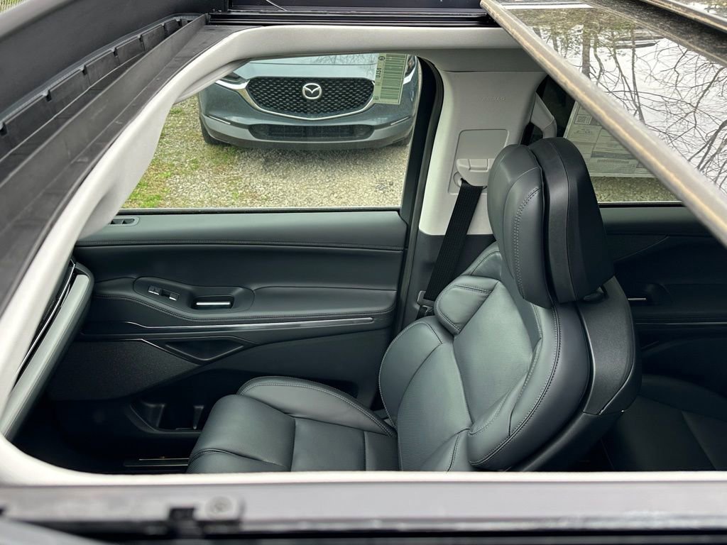 New 2025 Lincoln Navigator Reserve image 7