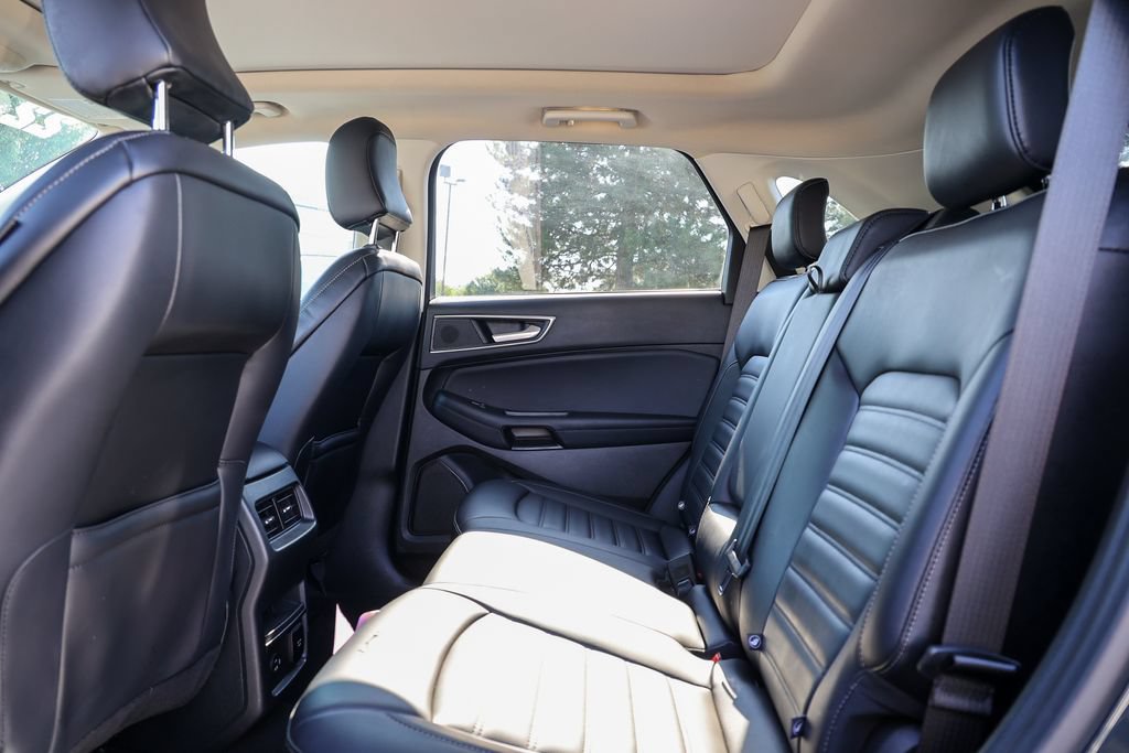 Used 2022 Ford Edge SEL w/ Convenience Package AWD/4WD image 29