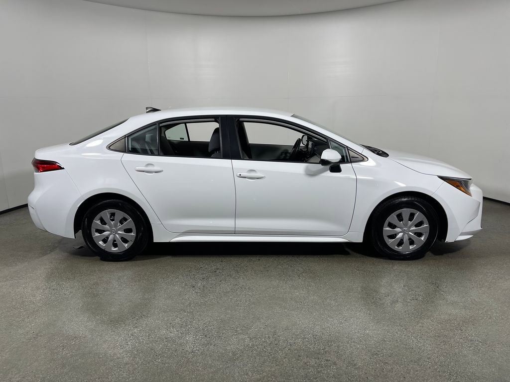 Certified 2022 Toyota Corolla L FWD image 2