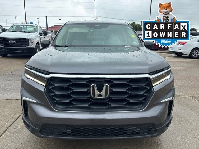 Used 2023 Honda Pilot LX image 2