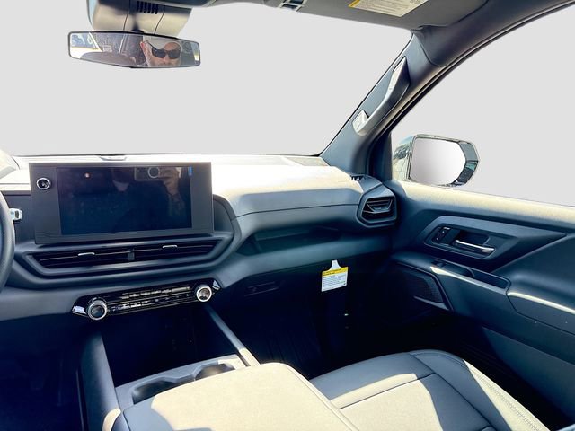 New 2024 Chevrolet Silverado EV W/T image 25