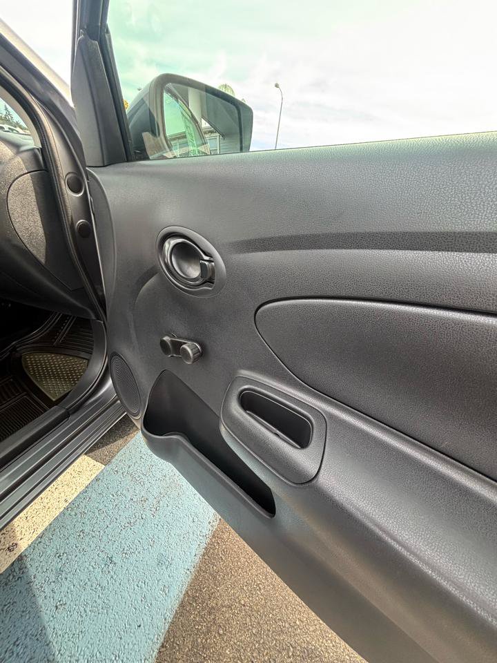 Used 2019 Nissan Versa S FWD image 23