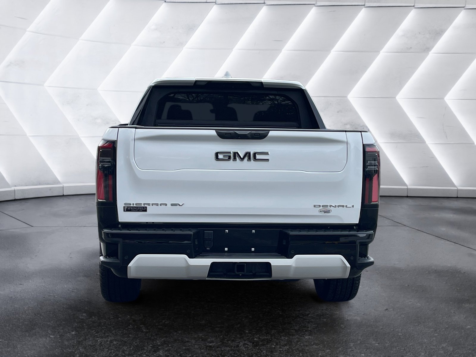 Used 2025 GMC Sierra EV Denali image 5