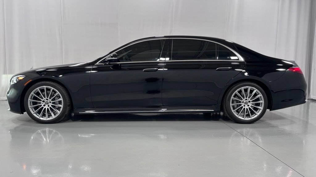 Certified 2023 Mercedes-Benz S 580 4MATIC Sedan image 9