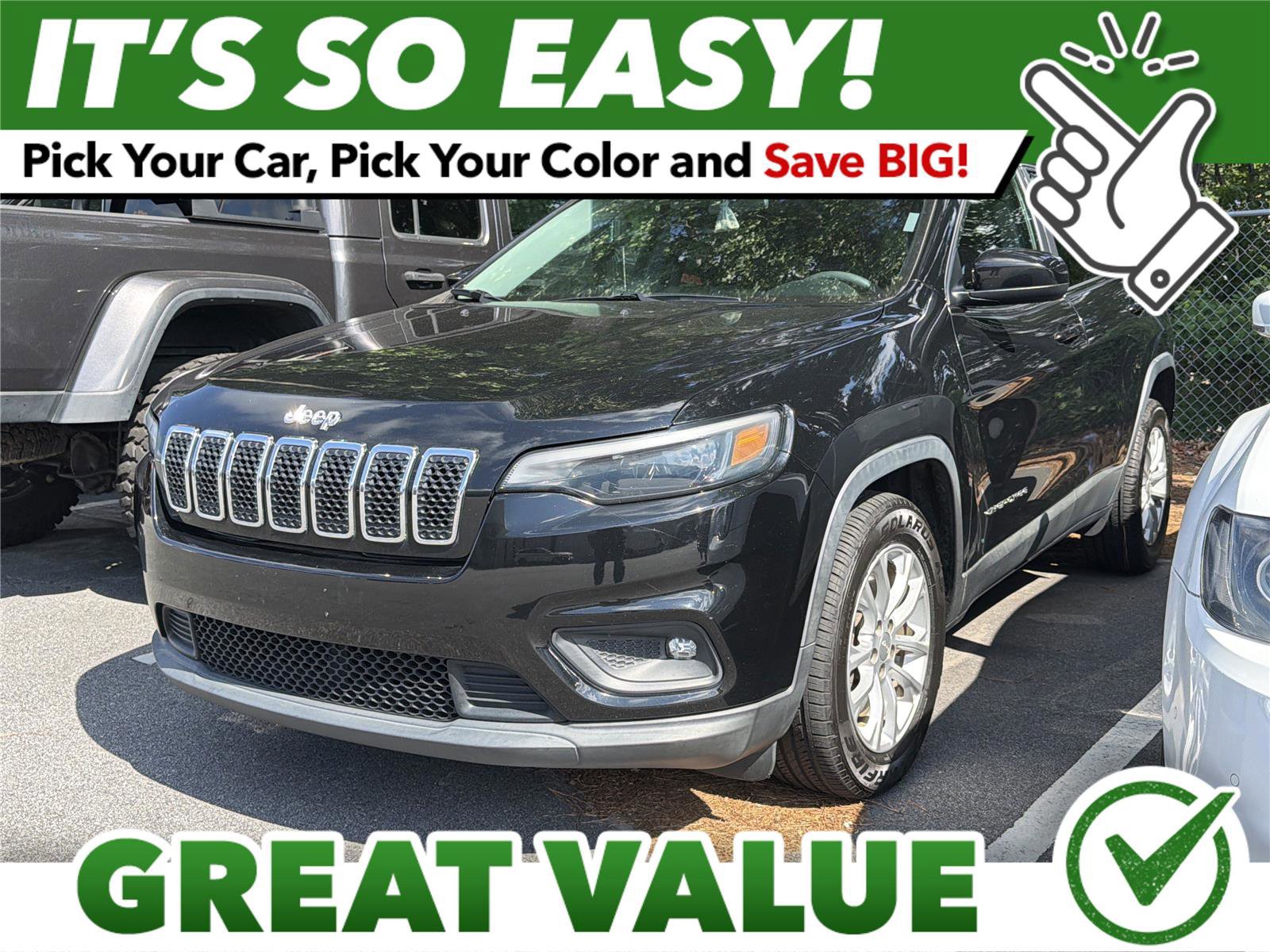 Used 2019 Jeep Cherokee Latitude w/ Popular Appearance Group