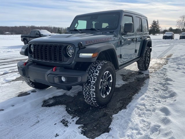 Used 2024 Jeep Wrangler Unlimited Rubicon w/ Convenience Group image 7