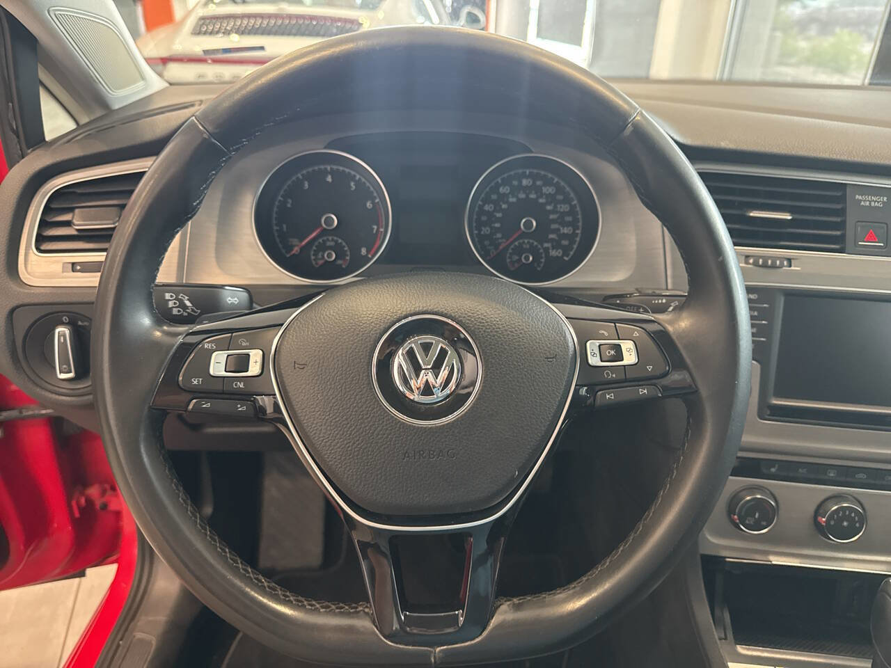 Used 2017 Volkswagen Golf Wolfsburg Edition FWD image 19