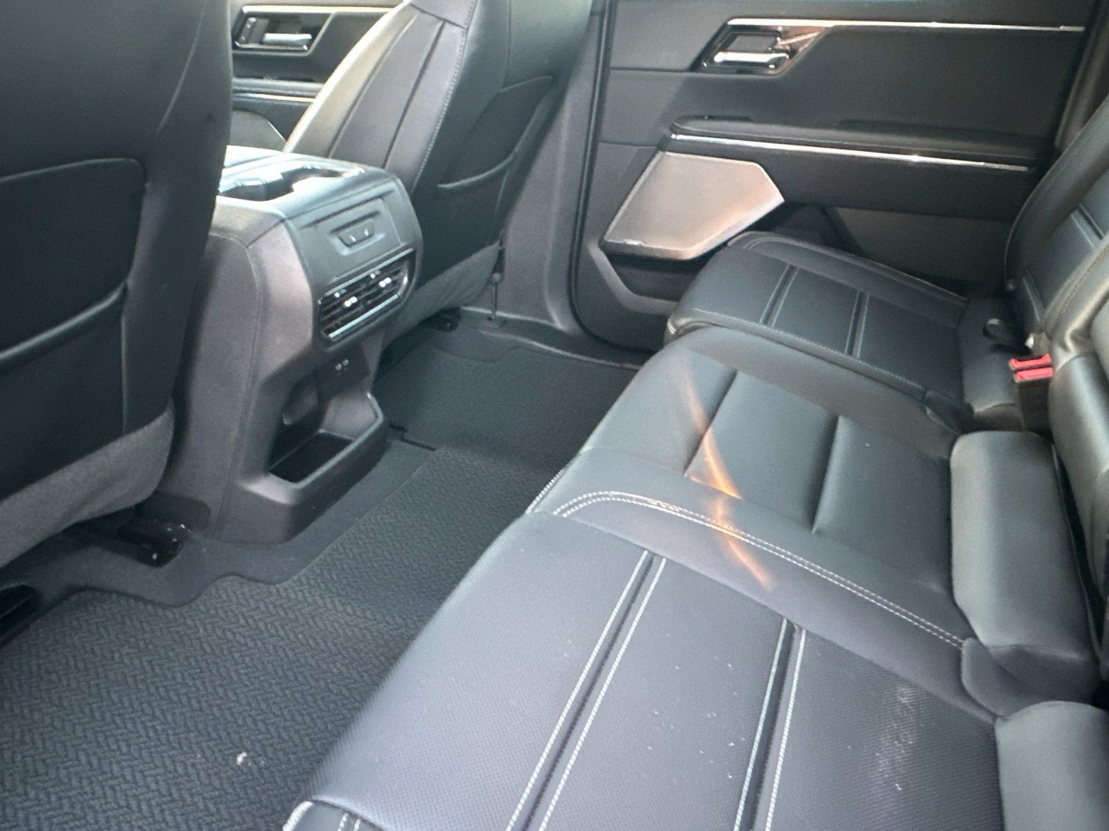 New 2025 GMC Sierra EV Denali image 12