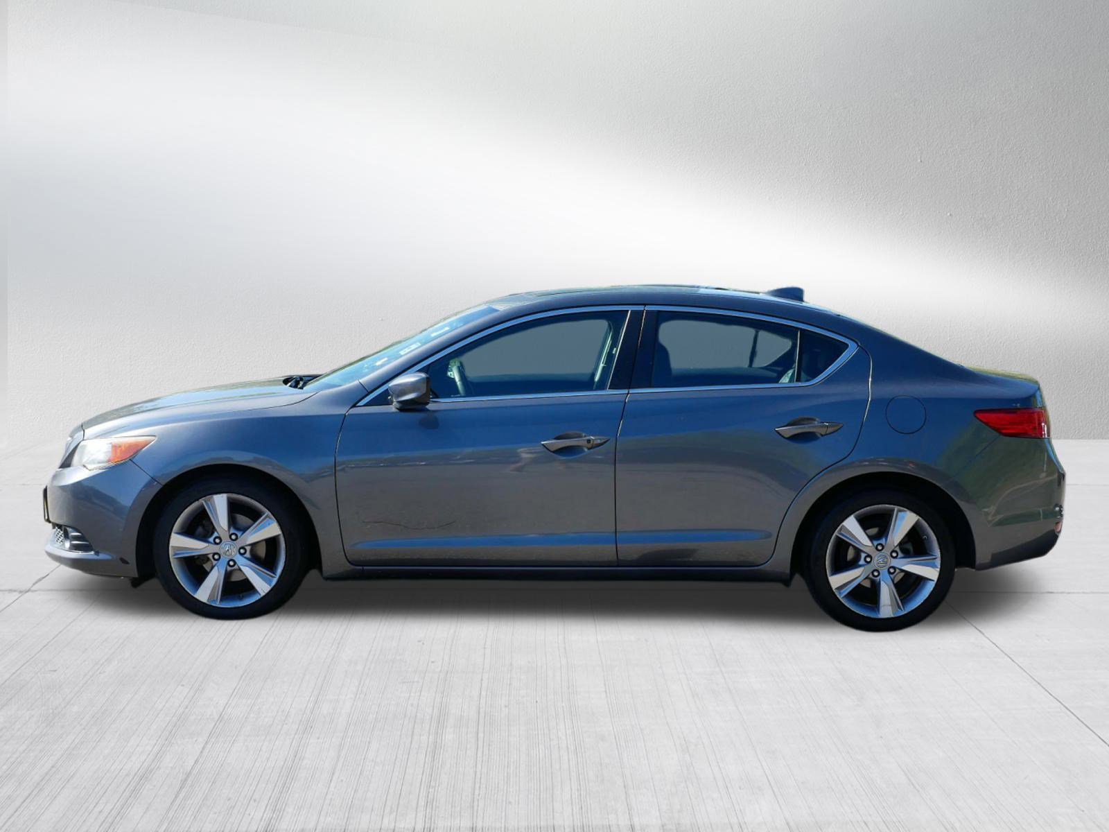 Used 2013 Acura ILX Premium Pkg image 4