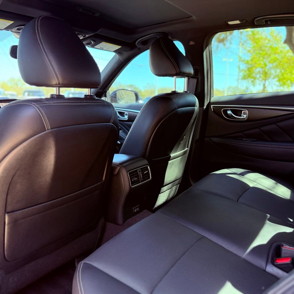 Certified 2022 INFINITI Q50 Sensory image 30