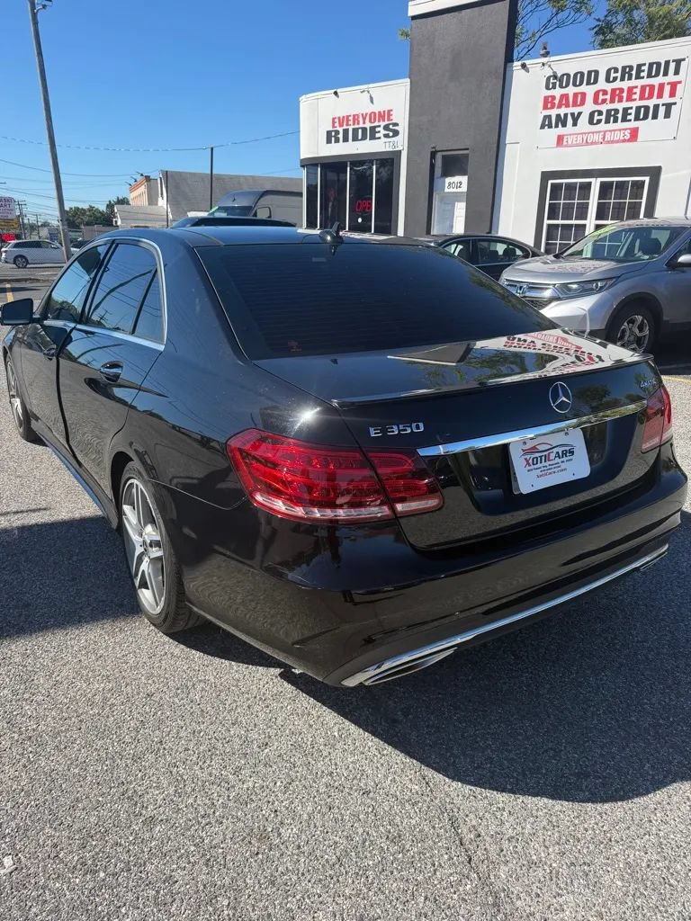 Used 2015 Mercedes-Benz E 350 4MATIC Sedan image 9