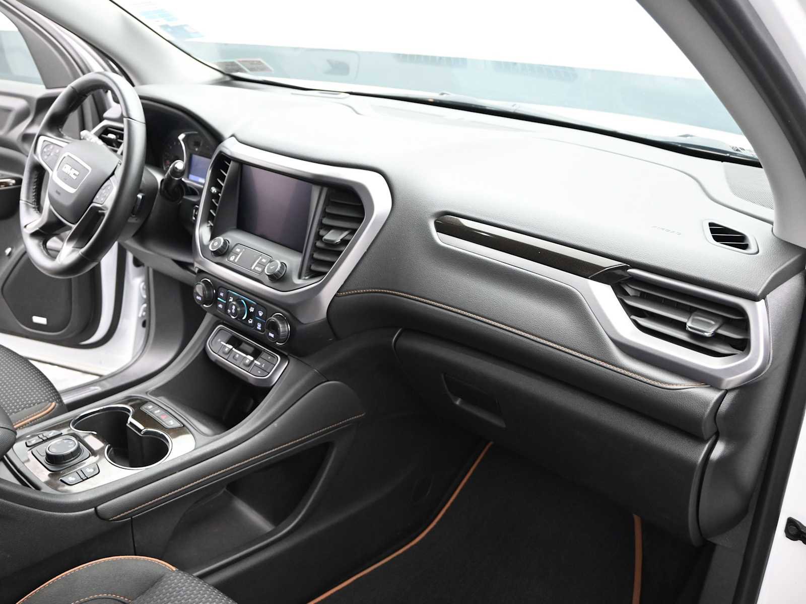 Used 2021 GMC Acadia AT4 image 21