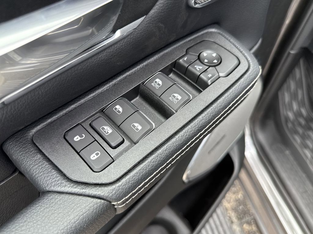 New 2026 RAM 1500 Laramie image 11