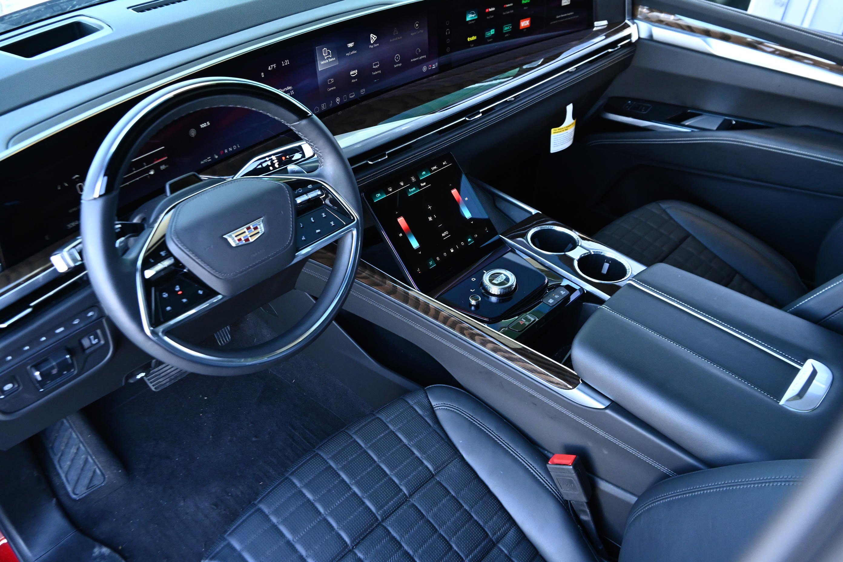 Used 2025 Cadillac Escalade Sport Platinum image 12