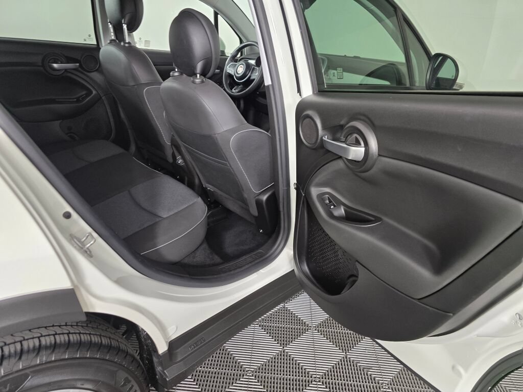 Used 2020 FIAT 500X Pop AWD/4WD image 41