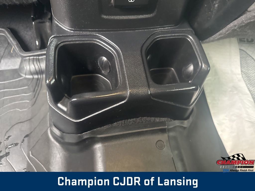 Used 2021 Jeep Wrangler Unlimited Rubicon w/ Cold Weather Group image 46