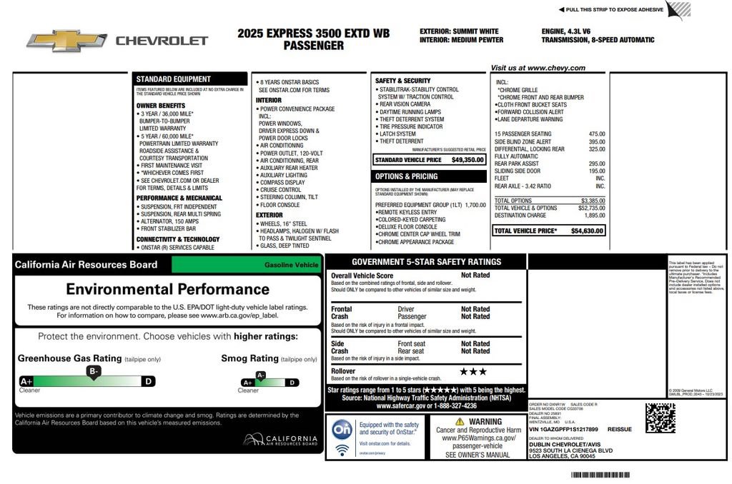Used 2025 Chevrolet Express 3500 LT w/ LT Preferred Equipment Group RWD image 2