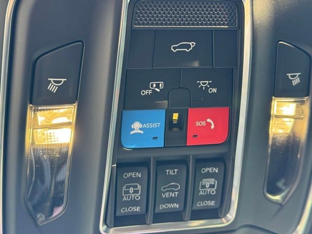 New 2025 Jeep Grand Cherokee L Limited w/ Trailer Tow Package image 21