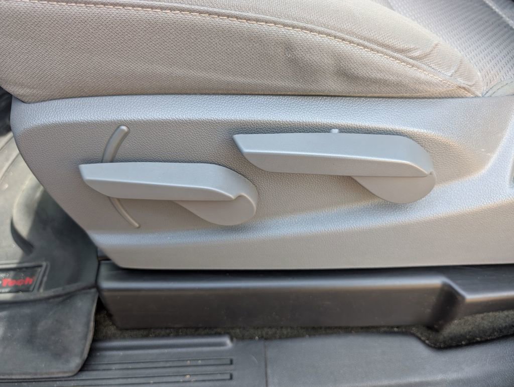 Used 2016 Chevrolet Silverado 1500 LS w/ LS Convenience Package image 16