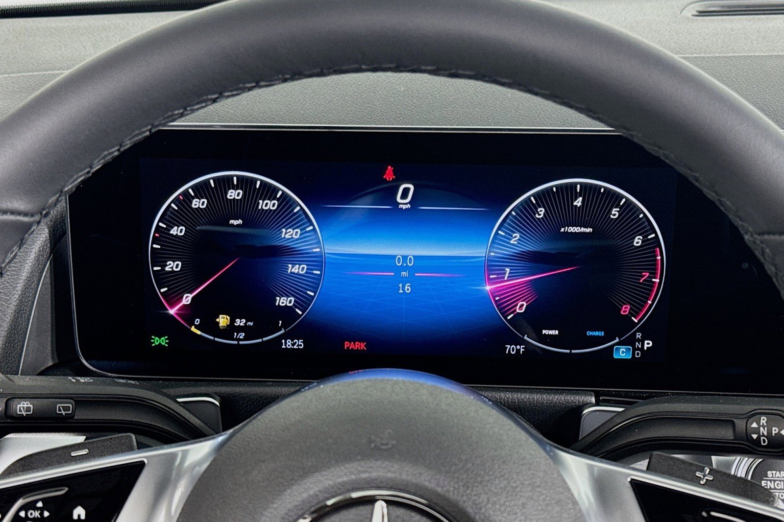 New 2026 Mercedes-Benz GLB 250 image 18