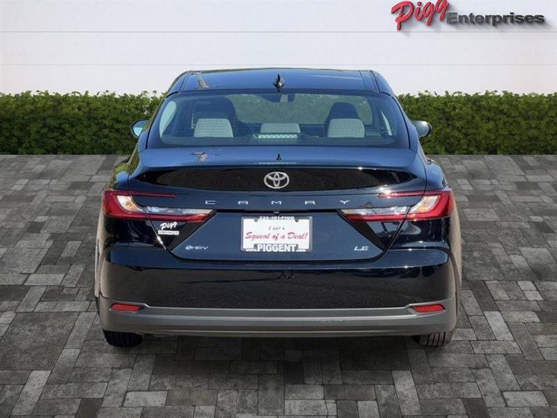 Used 2026 Toyota Camry LE FWD image 9