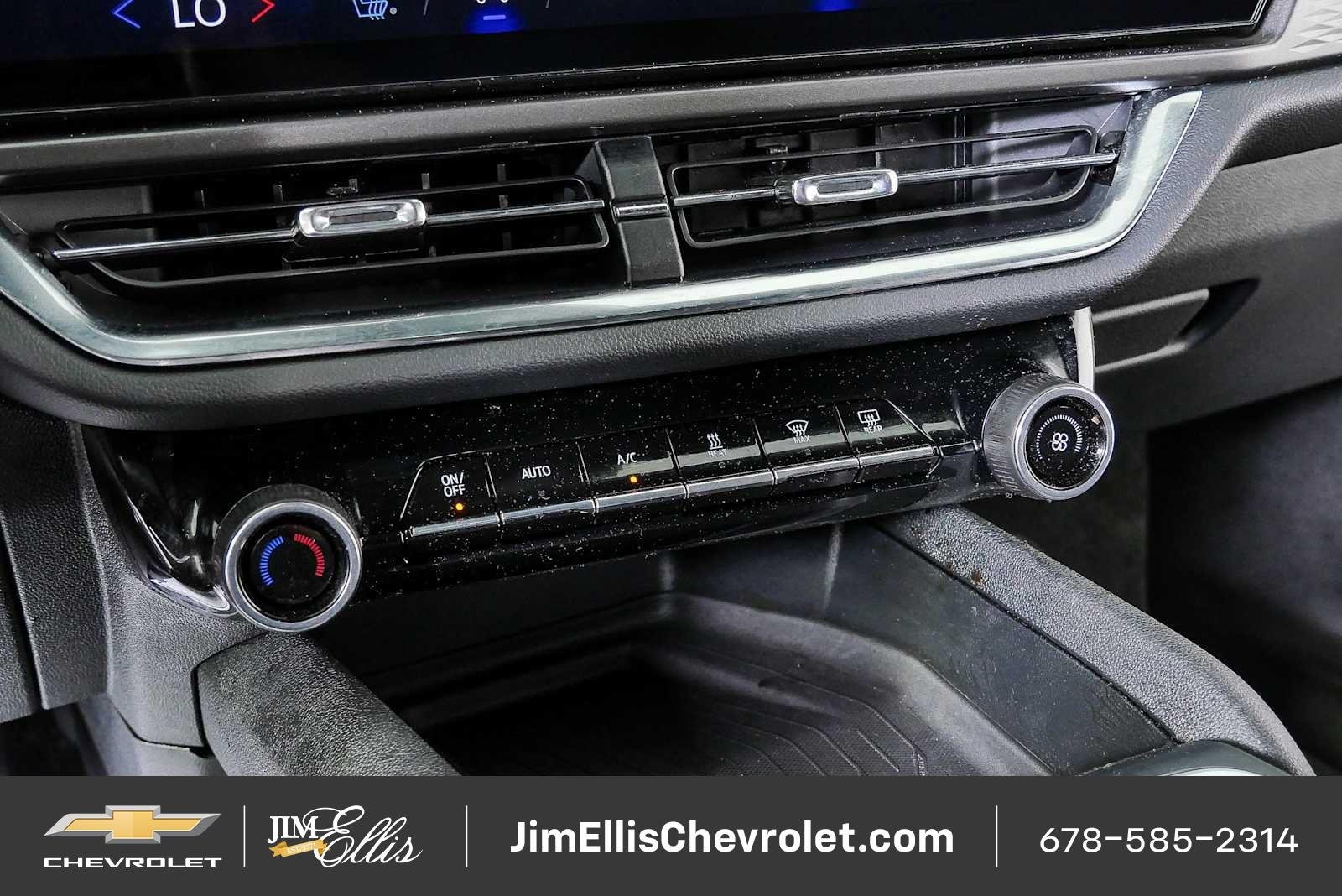 Certified 2026 Chevrolet Equinox EV LT w/ Comfort Package FWD image 17