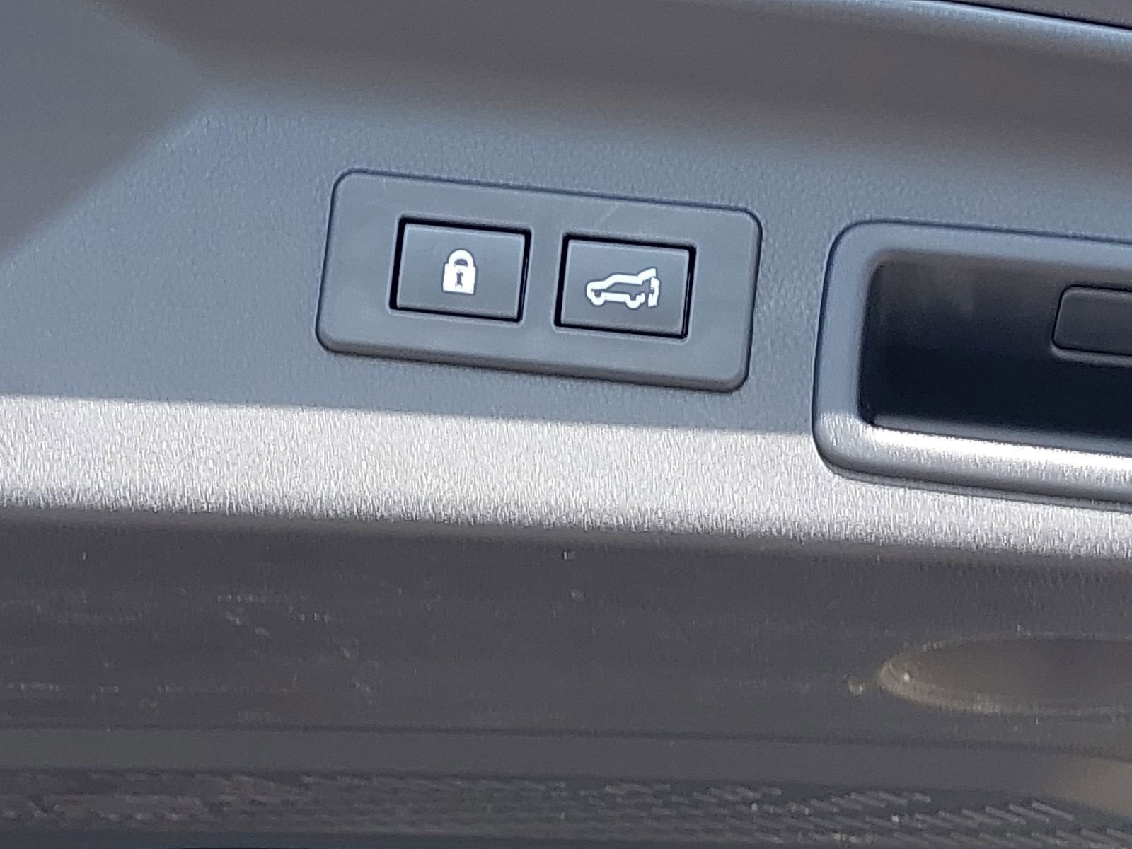 Certified 2025 Subaru Forester Premium image 13