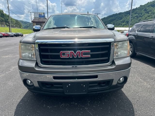 Used 2011 GMC Sierra 1500 SLE w/ Power Tech Package AWD/4WD image 2