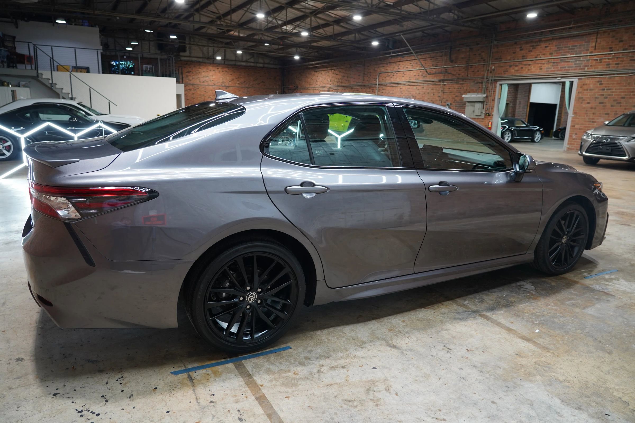 Used 2023 Toyota Camry XSE image 18