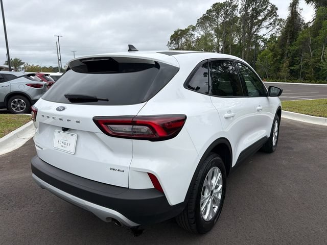 Used 2025 Ford Escape Active AWD/4WD image 5