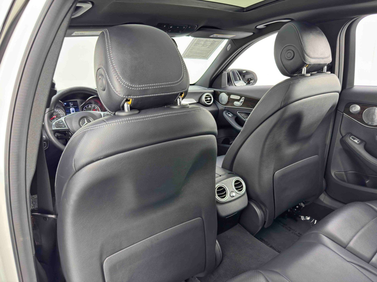 Used 2018 Mercedes-Benz C 300 Sedan image 35