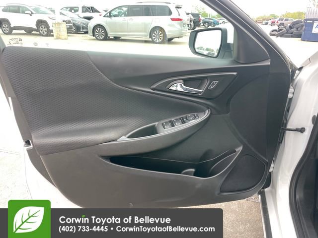 Used 2024 Chevrolet Malibu LT FWD image 18