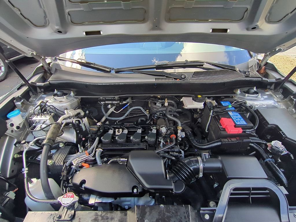 Used 2025 Honda CR-V EX image 32