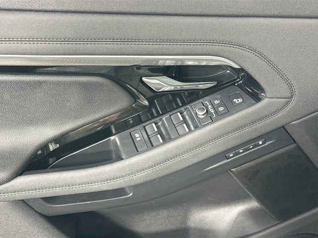 Used 2022 Land Rover Range Rover Evoque R-Dynamic SE image 26