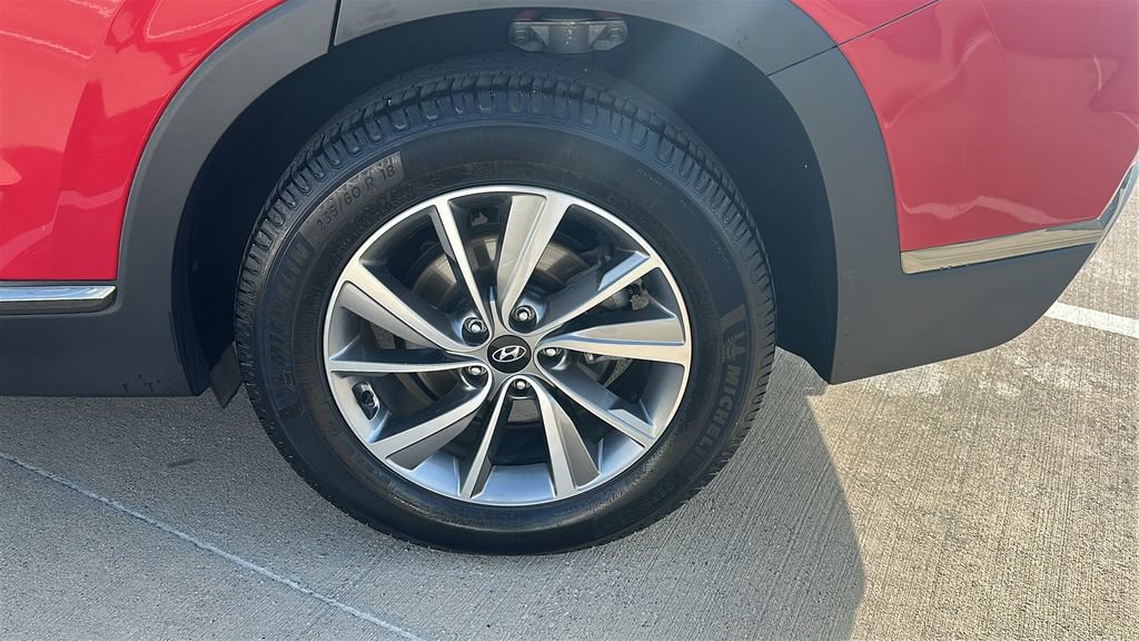 Used 2020 Hyundai Santa Fe Limited FWD image 18