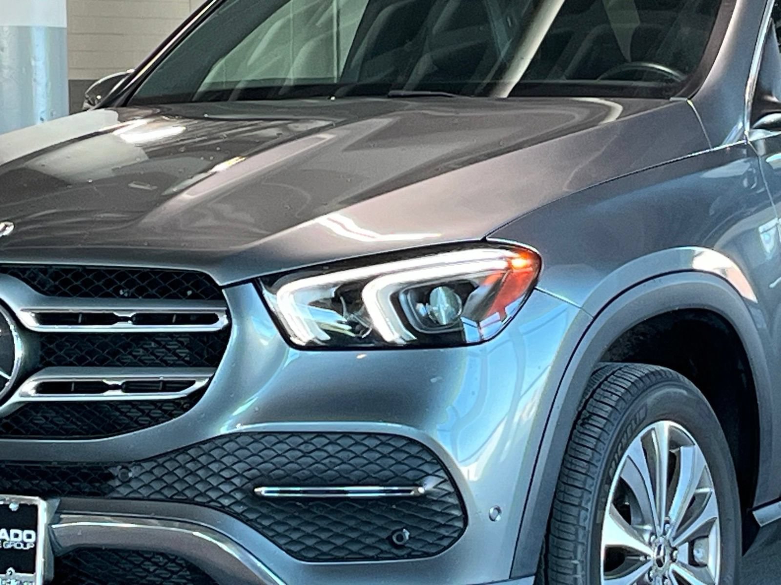 Used 2022 Mercedes-Benz GLE 350 4MATIC w/ Premium Package image 5