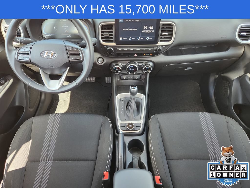 Used 2024 Hyundai Venue SEL FWD image 27