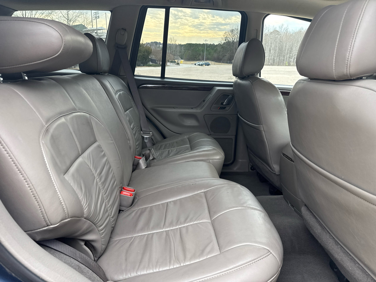 Used 2002 Jeep Grand Cherokee Limited image 22